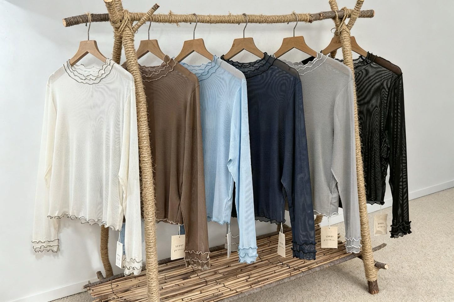 10月人氣🔥 Triple 捲捲Ruffle TOP｜6色入