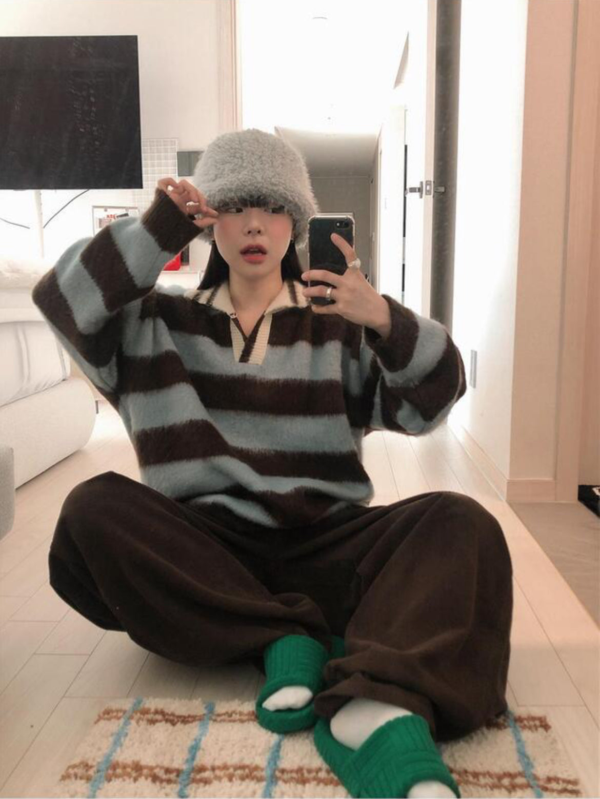 滑滑Fluffy • Stripe Collar Knit | 4色入