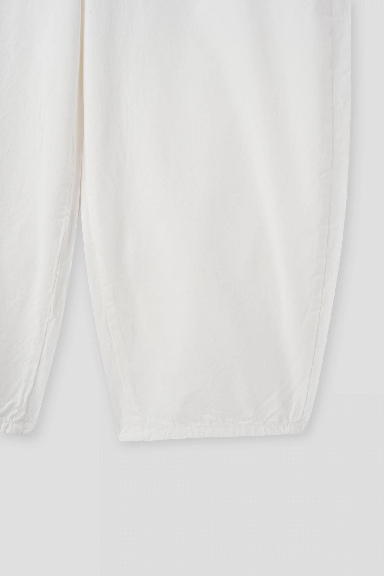 [NEW🎀] 鏤空蝴蝶結圖案彎刀褲｜2色入