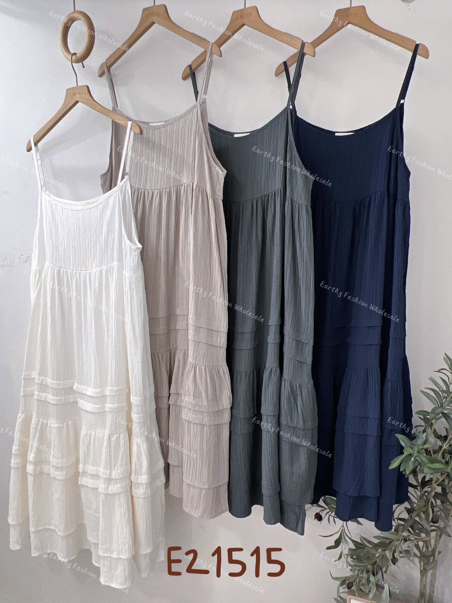 豎紋壓褶層層OPS｜4色入