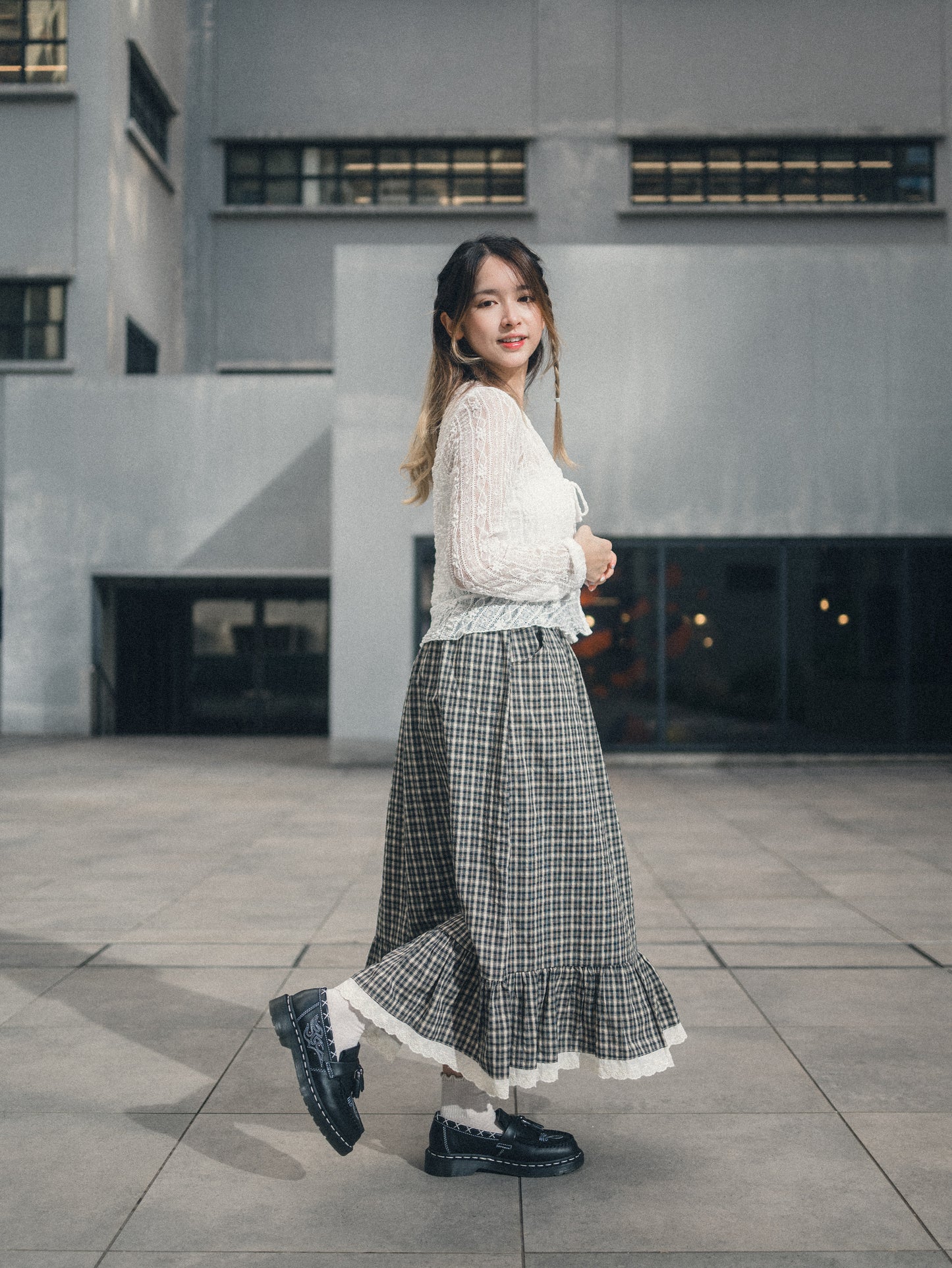 森系格子蝴蝶壓花蕾絲邊半身裙｜2