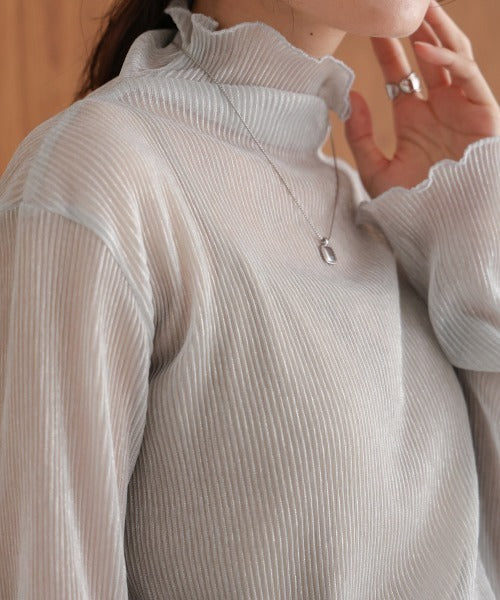 JP透明感🫧 細閃褶間透透高領上衣｜2色入