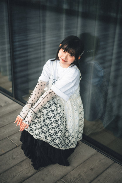 Spring! 鏤空花花吊帶傘layer｜2色入